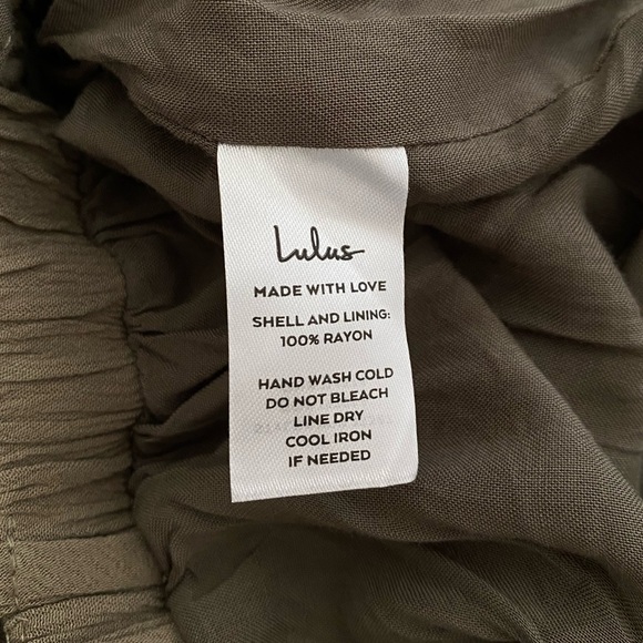 Lulus - Paradise is Calling Strappy Romper in Olive Green (NWT) - Size : M - Picture 12 of 12